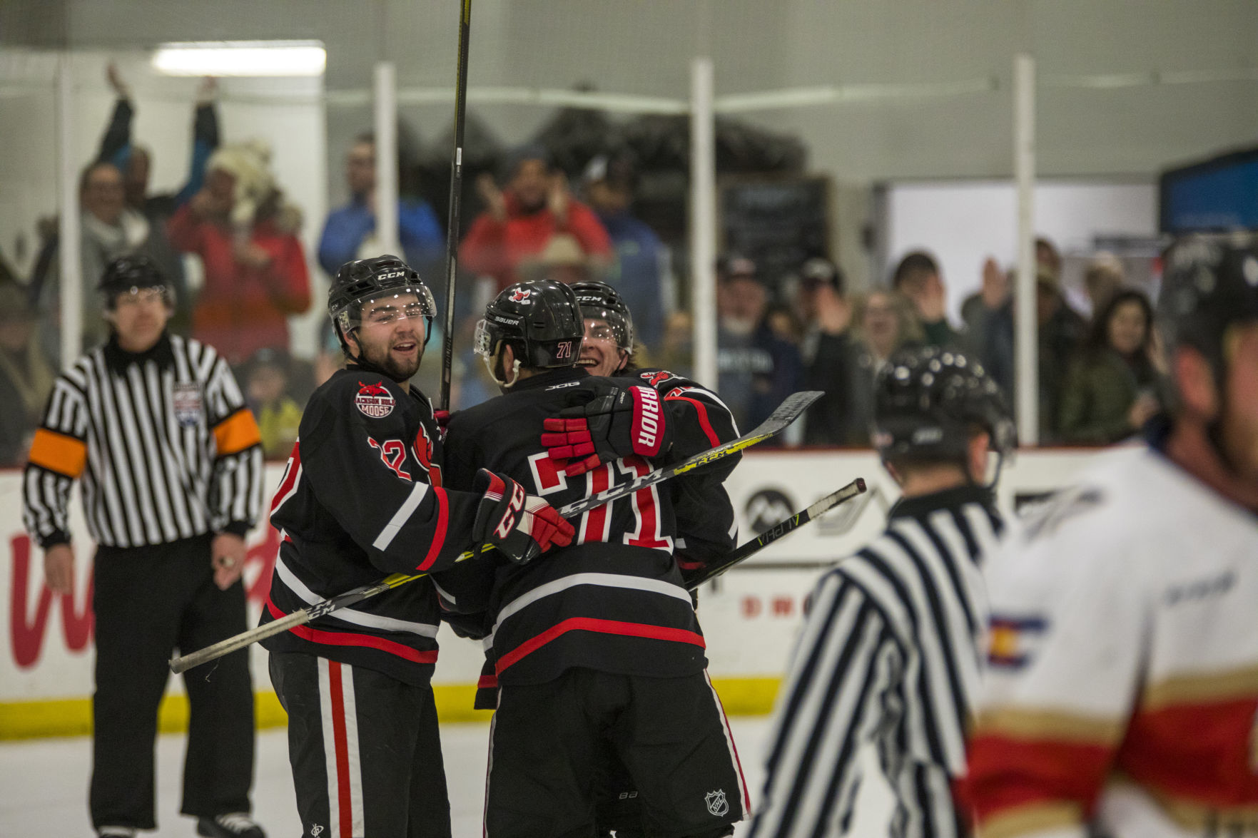 Moose hockey vs. Colorado Nailers